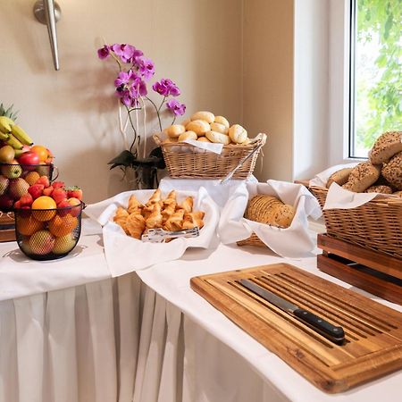 Garner Hotel Cottbus Sued By Ihg Ngoại thất bức ảnh