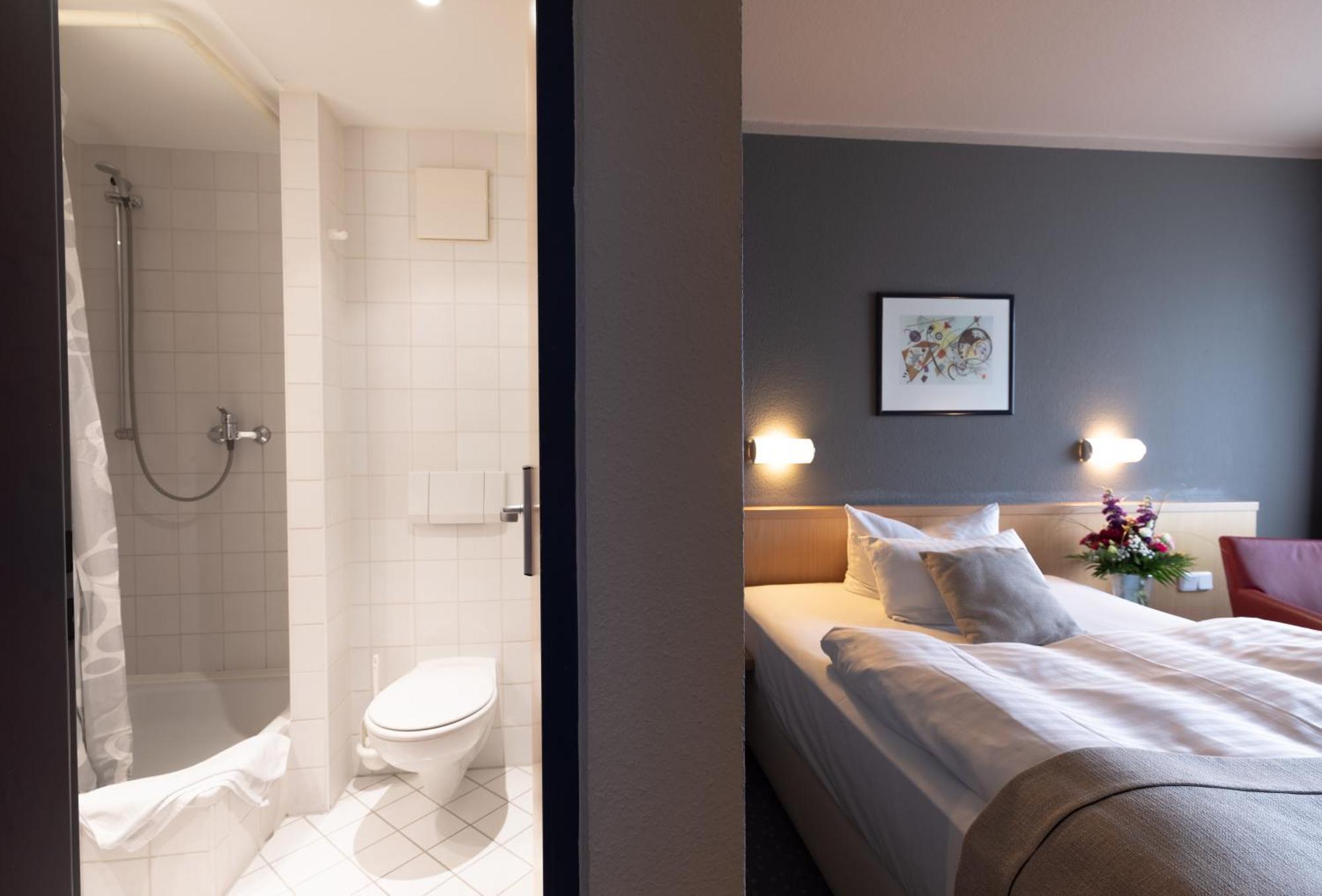 Garner Hotel Cottbus Sued By Ihg Ngoại thất bức ảnh