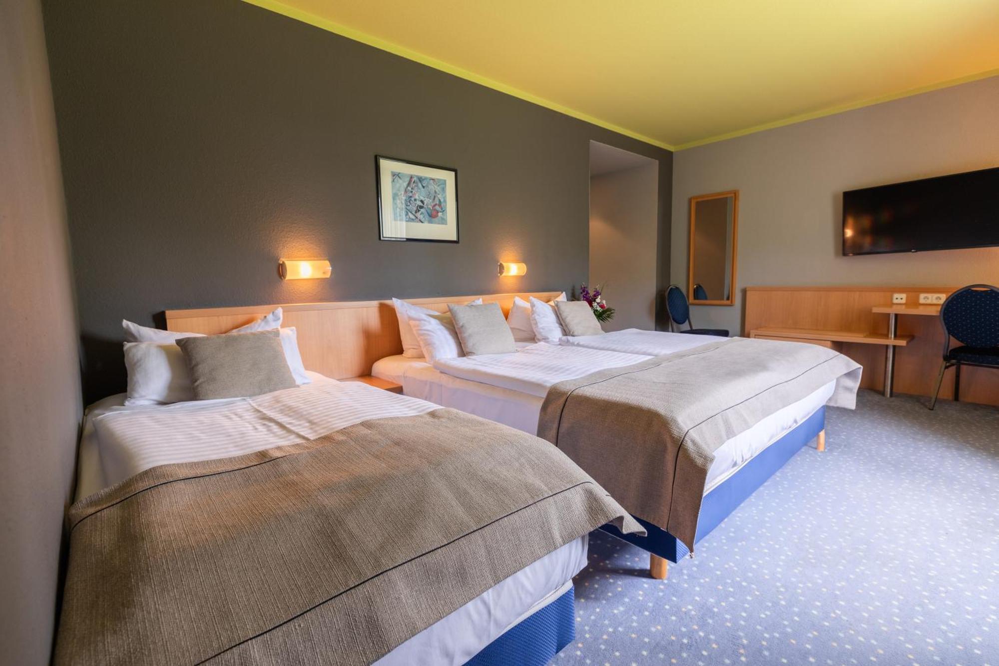 Garner Hotel Cottbus Sued By Ihg Ngoại thất bức ảnh