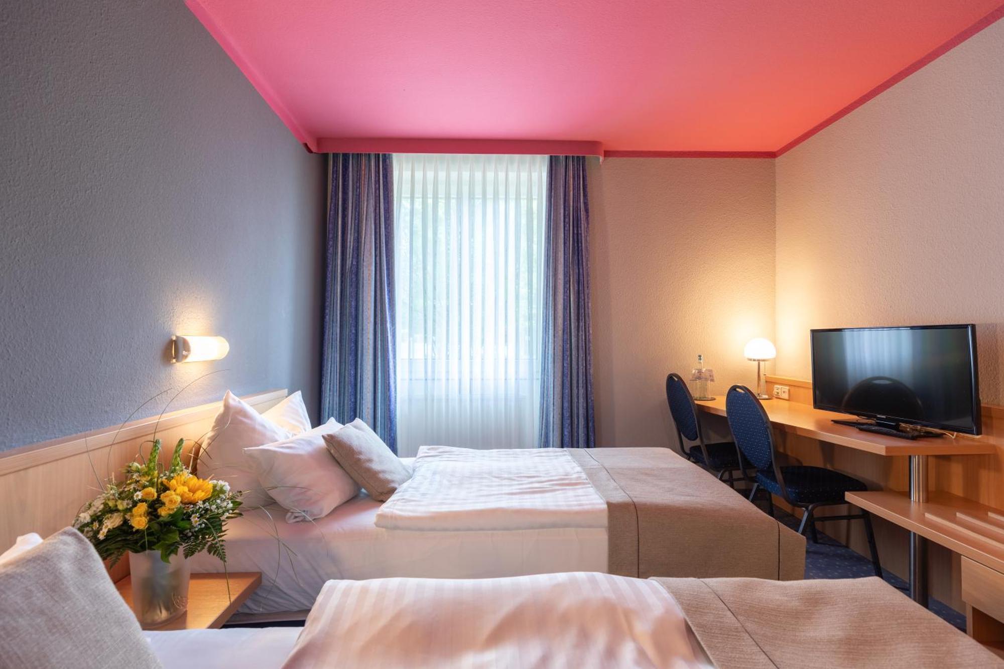 Garner Hotel Cottbus Sued By Ihg Ngoại thất bức ảnh
