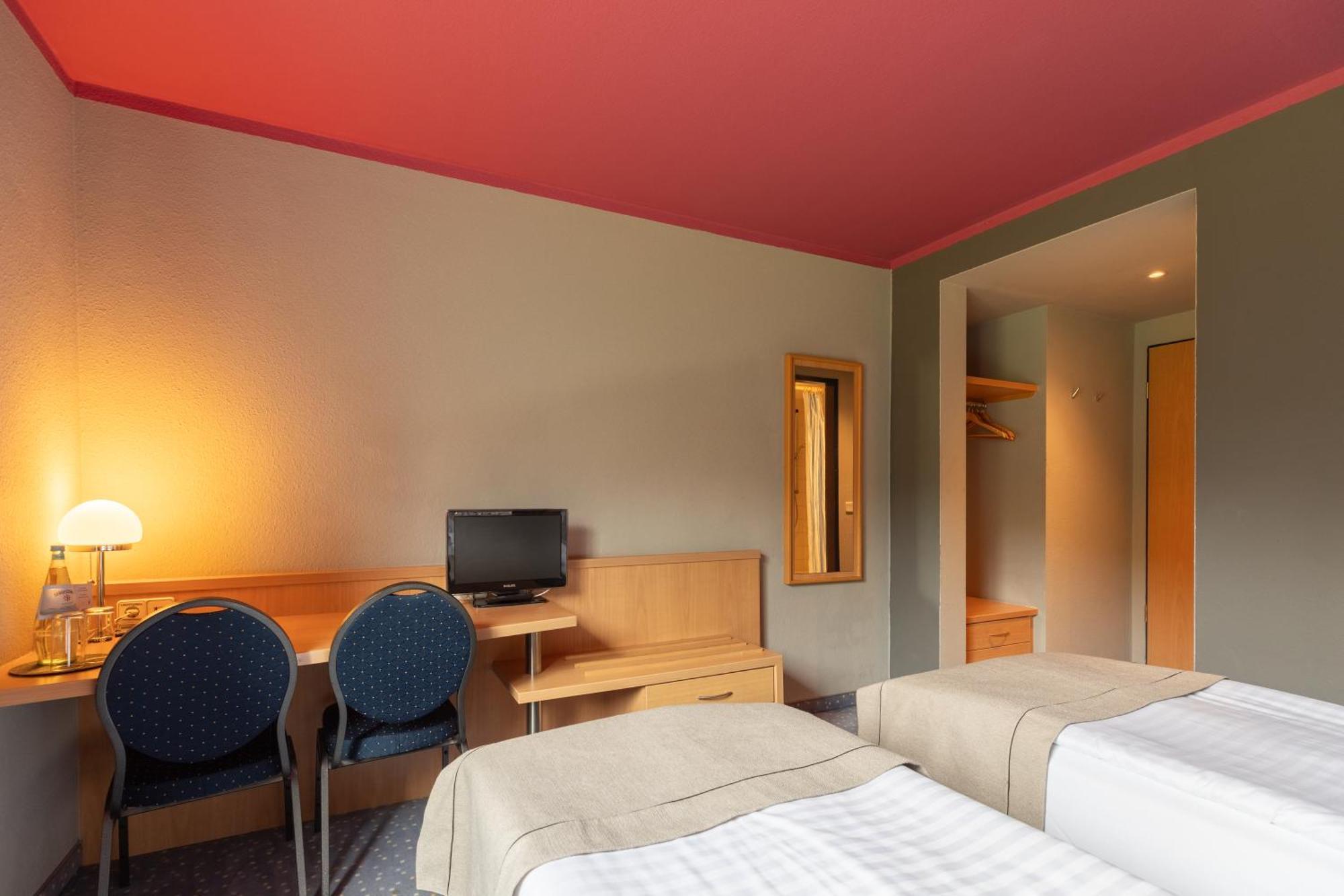 Garner Hotel Cottbus Sued By Ihg Ngoại thất bức ảnh