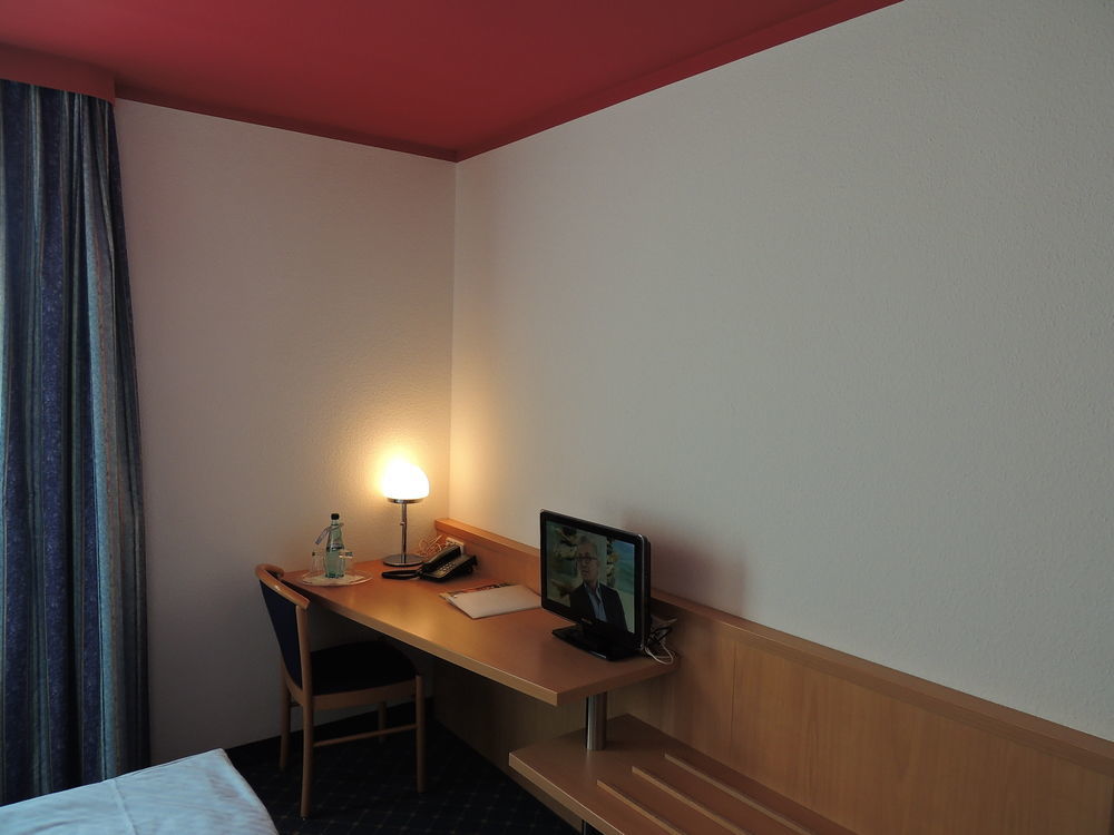 Garner Hotel Cottbus Sued By Ihg Ngoại thất bức ảnh