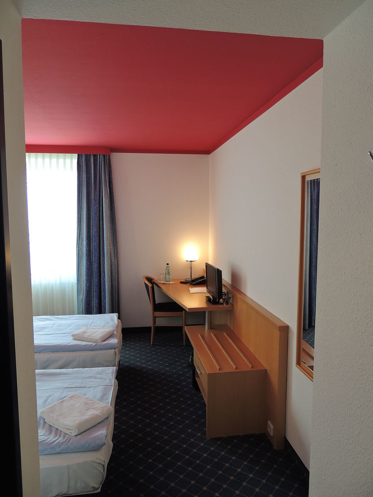 Garner Hotel Cottbus Sued By Ihg Ngoại thất bức ảnh